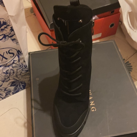 Beautiful black suede ankle boots by Azalea Wang - Picture 3 of 3